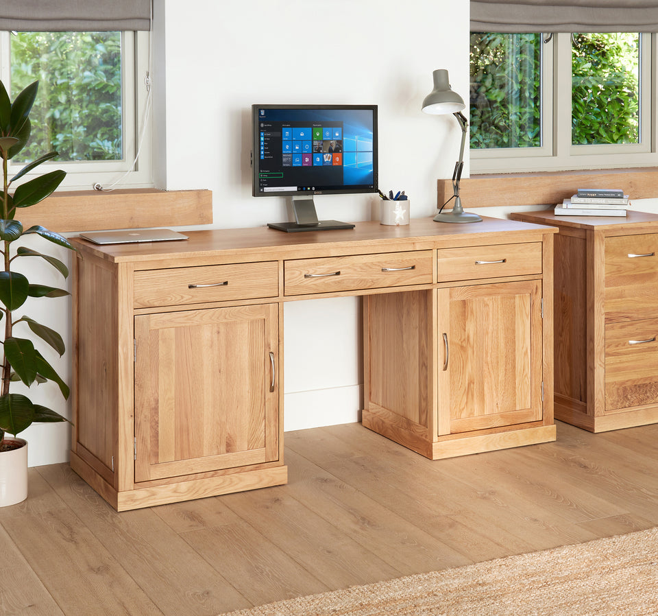 Mobel Oak Large Hidden Office Twin Pedestal Desk