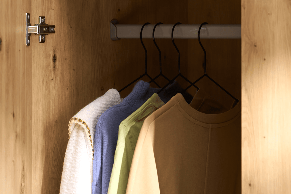 IBA Artisan Oak Effect Triple Wardrobe with 3 Doors and 3 Drawers Spacious Wardrobe Storage for Bedroom