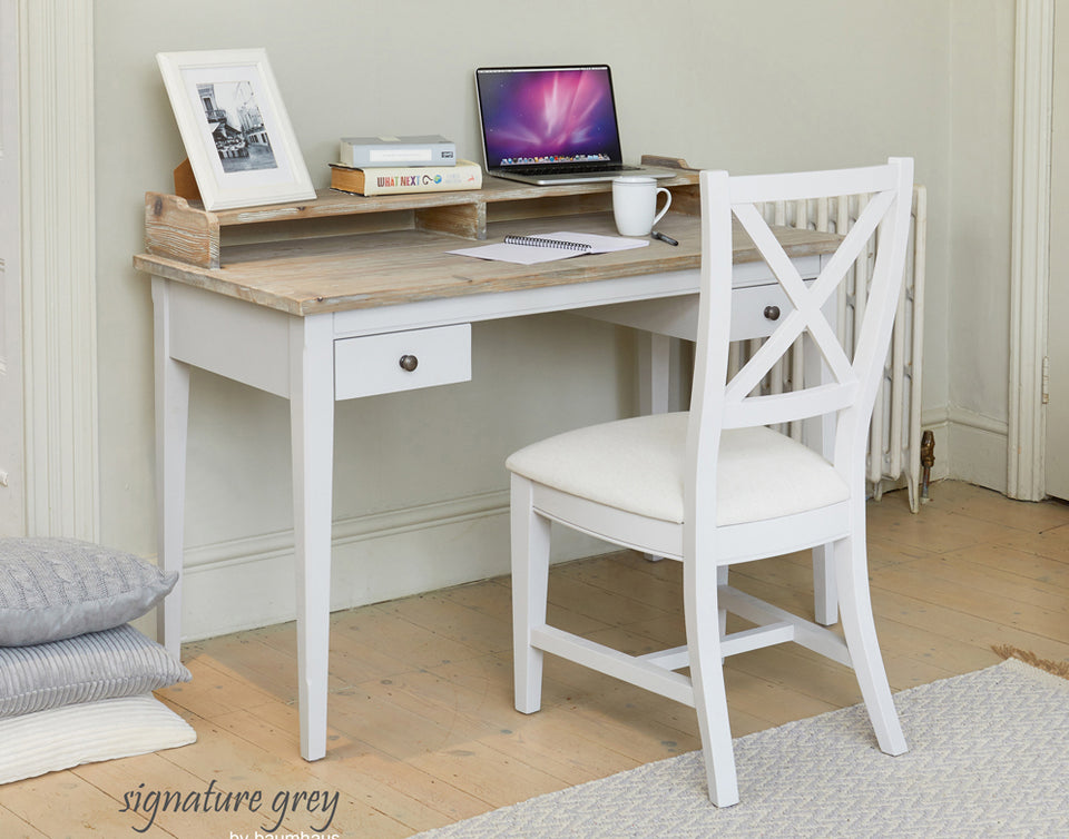 Signature Desk