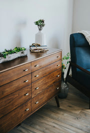 Maximising Storage with Modern Sideboards: A Buyer’s Guide