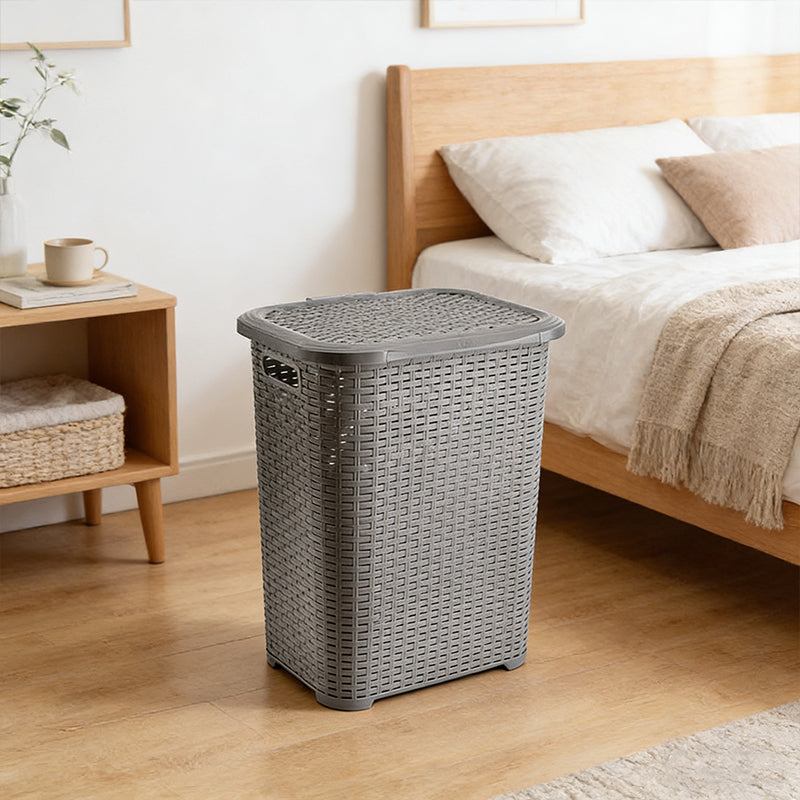 45L Plastic Rattan Laundry Basket with Lid – Random Colours
