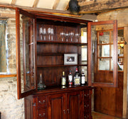 Baumhaus La Roque Dresser Top (Hutch), wood finish, with shelves and compartments, designed for bedroom storage.